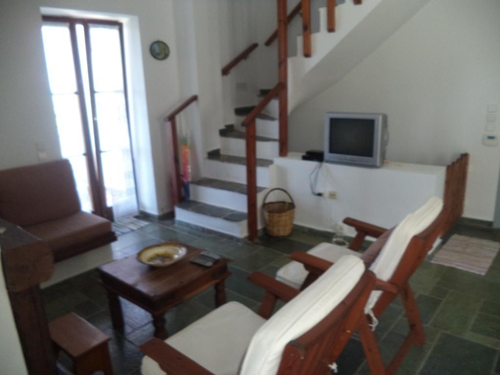 Ilis Villas Kastro-Kyllini Ruang foto